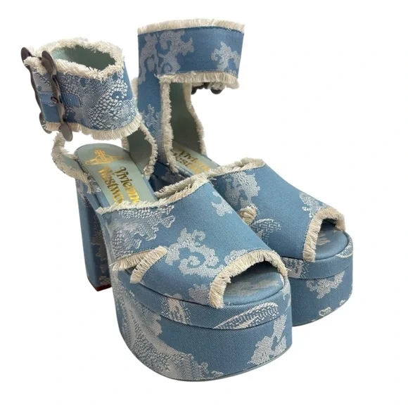 Vivienne Westwood | Shoes | Vivienne Westwood Size 4 Light